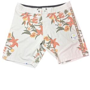 Rare 2024 Olympic Team Vissla Short Mens 33 White Orange Hibiscus ISASURF Paris
